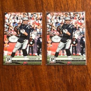 2 Tom Brady Cards